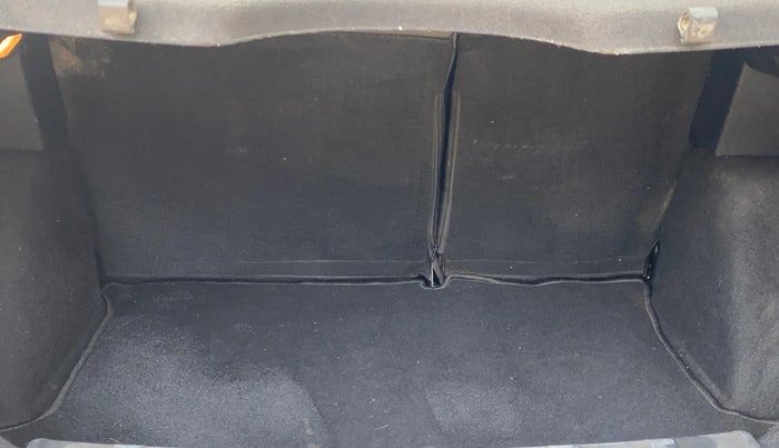 2020 Tata NEXON XZ PLUS (O) PETROL, Petrol, Manual, 32,333 km, Boot Inside