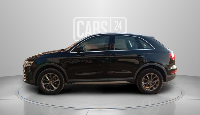2016 Audi Q3 35 TDI Quattro, Diesel, Automatic, 73,408 km, Left Side
