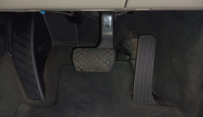 2016 Audi Q3 35 TDI Quattro, Diesel, Automatic, 73,408 km, Pedals