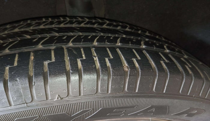 2016 Audi Q3 35 TDI Quattro, Diesel, Automatic, 73,408 km, Right Front Tyre Tread