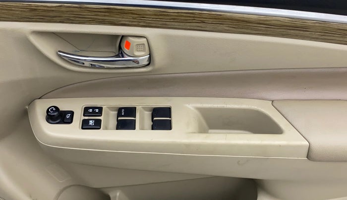 2021 Maruti Ciaz ALPHA  AT 1.5 SHVS PETROL, Petrol, Automatic, 80,048 km, Driver Side Door Panels Control