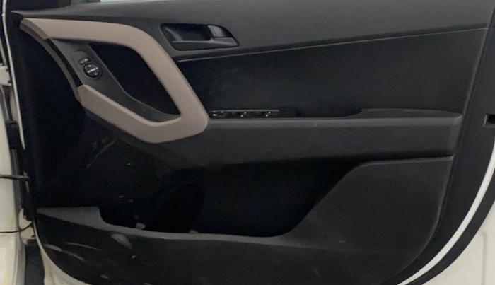 2018 Hyundai Creta E PLUS 1.6 PETROL, Petrol, Manual, 44,831 km, Driver Side Door Panels Control