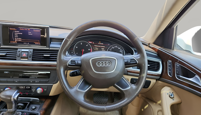 2011 Audi A6 2.0 TDI PREMIUM, Diesel, Automatic, 75,372 km, Steering Wheel Close Up