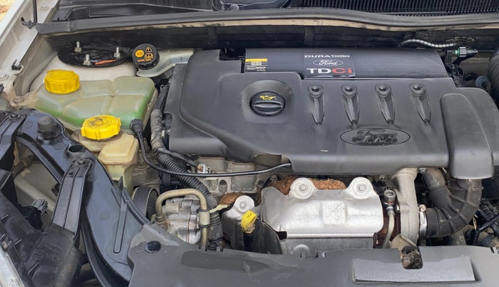 2012 Ford Fiesta TITANIUM DIESEL, Diesel, Manual, 67,185 km, Engine View - Right