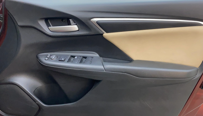 2018 Honda Jazz 1.2L I-VTEC V, Petrol, Manual, 42,784 km, Driver Side Door Panels Control