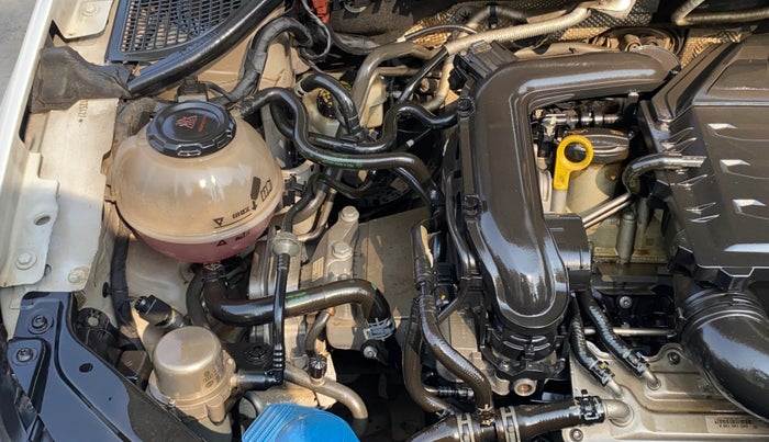 2021 Volkswagen Polo 1.0 GT TSI AT, Petrol, Automatic, 83,900 km, Engine View - Right