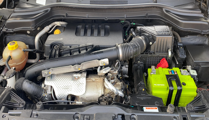 2023 Mahindra XUV300 W4 1.5 DIESEL, Diesel, Manual, 43,274 km, Engine View