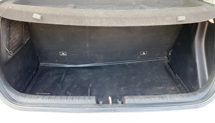 2020 Hyundai NEW I20 ASTA (O) 1.0 TURBO GDI DCT, Petrol, Automatic, 68,482 km, Boot Inside