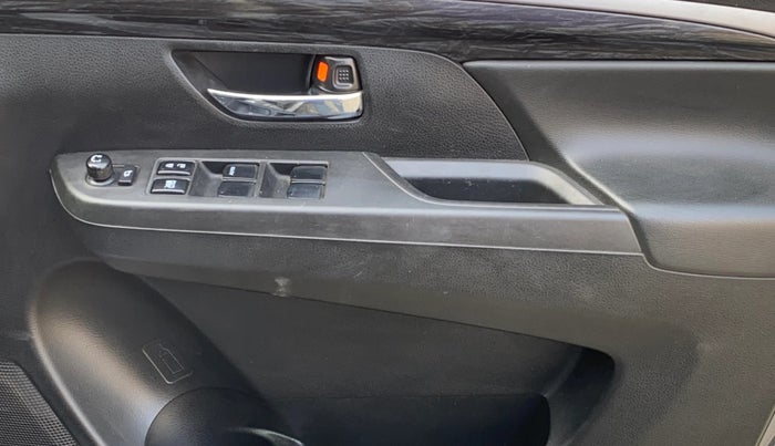 2019 Maruti XL6 ZETA MT, Petrol, Manual, 54,465 km, Driver Side Door Panels Control