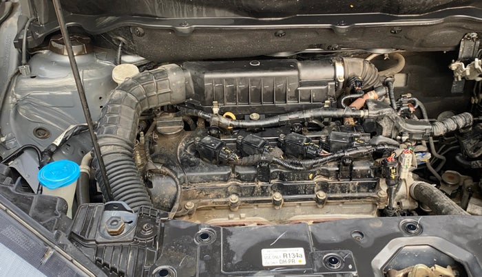 2019 Maruti XL6 ZETA MT, Petrol, Manual, 54,465 km, Engine View - Right