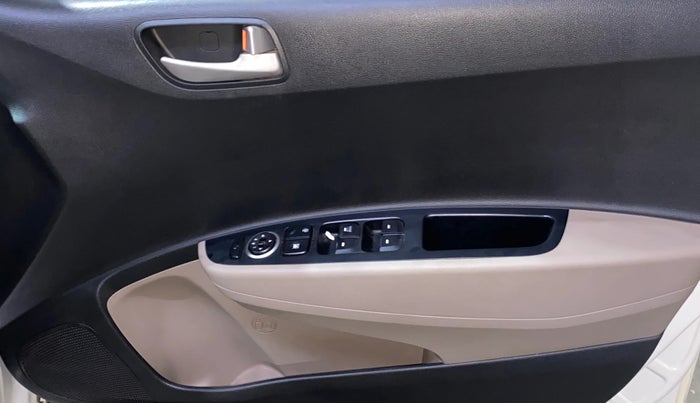 2014 Hyundai Grand i10 SPORTZ 1.2 KAPPA VTVT, Petrol, Manual, 71,054 km, Driver Side Door Panels Control