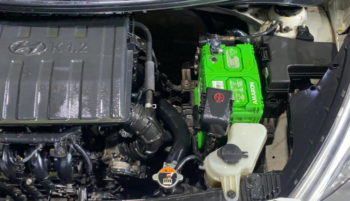 2014 Hyundai Grand i10 SPORTZ 1.2 KAPPA VTVT, Petrol, Manual, 71,054 km, Engine View - Left