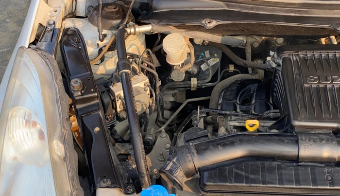 2013 Maruti Swift ZXI, Petrol, Manual, 75,340 km, Engine View - Right