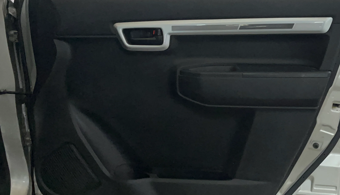 2021 Maruti S PRESSO VXI CNG, CNG, Manual, 65,152 km, Driver Side Door Panels Control