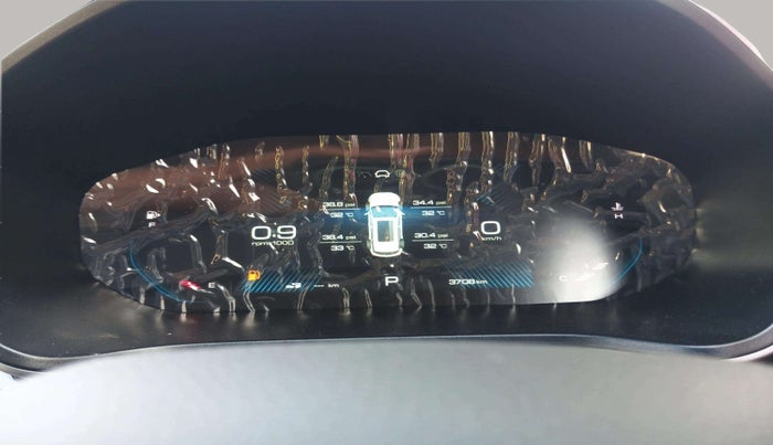 2025 MG HECTOR PLUS SAVVY PRO 1.5 TURBO CVT 7 STR, Petrol, Automatic, 3,709 km, Odometer Image