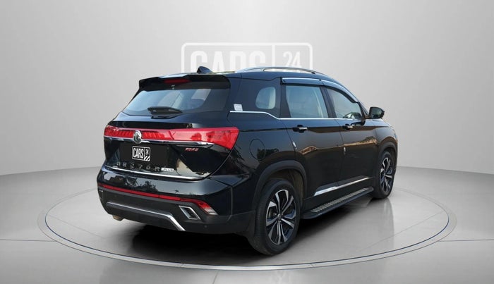 2025 MG HECTOR PLUS SAVVY PRO 1.5 TURBO CVT 7 STR, Petrol, Automatic, 3,709 km, Right Back Diagonal