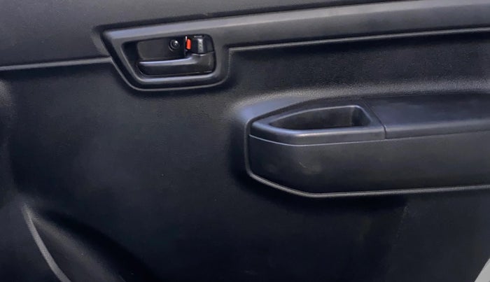 2022 Maruti S PRESSO VXI+, Petrol, Manual, 216 km, Driver Side Door Panels Control