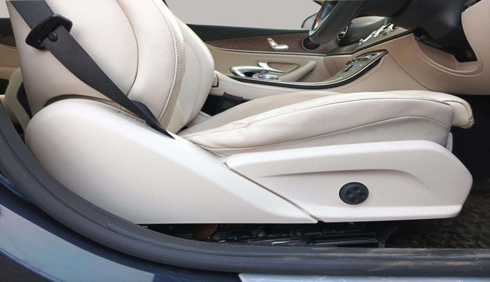 2019 Mercedes Benz E Class E 220 D, Diesel, Automatic, 34,617 km, Driver Side Adjustment Panel