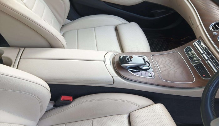 2019 Mercedes Benz E Class E 220 D, Diesel, Automatic, 34,617 km, Gear Lever