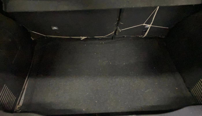 2021 Renault Kiger RXT MT, Petrol, Manual, 39,899 km, Boot Inside