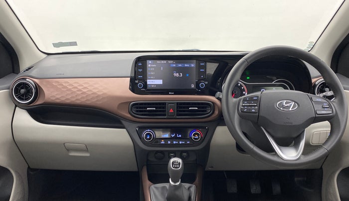2022 Hyundai AURA SX (O) MT, Petrol, Manual, 3,382 km, Dashboard