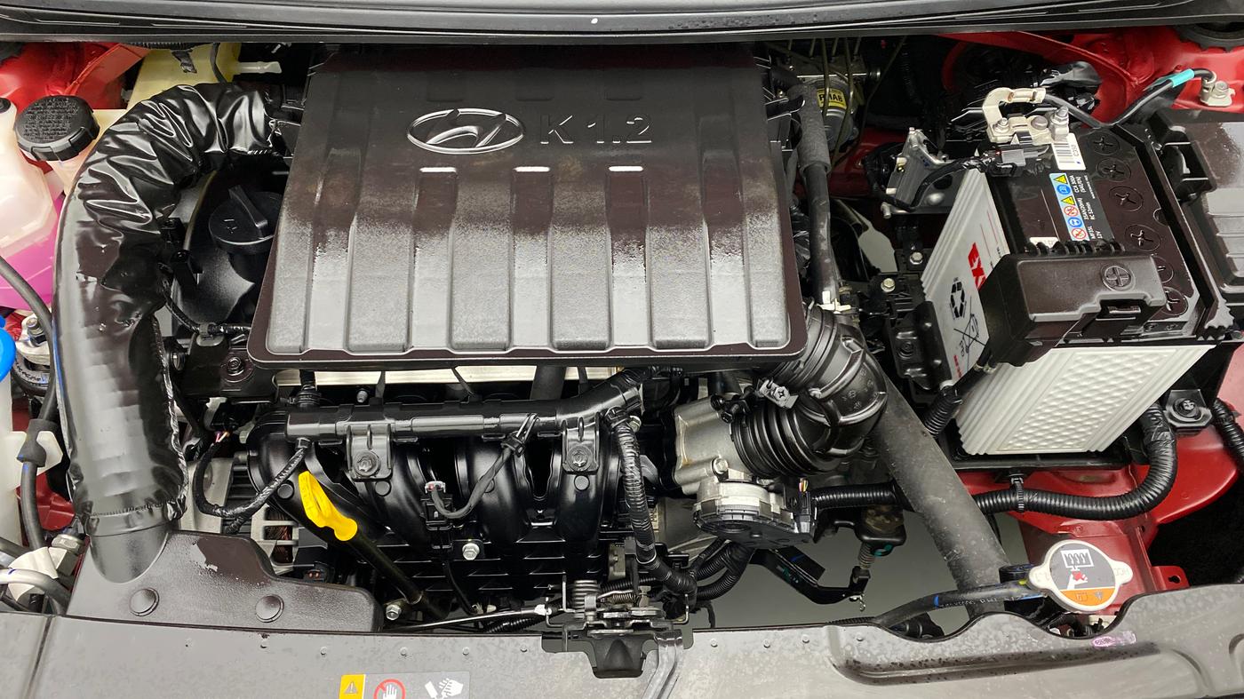 2022 Hyundai AURA SX (O) MT, Petrol, Manual, 3,382 km, Open Bonet