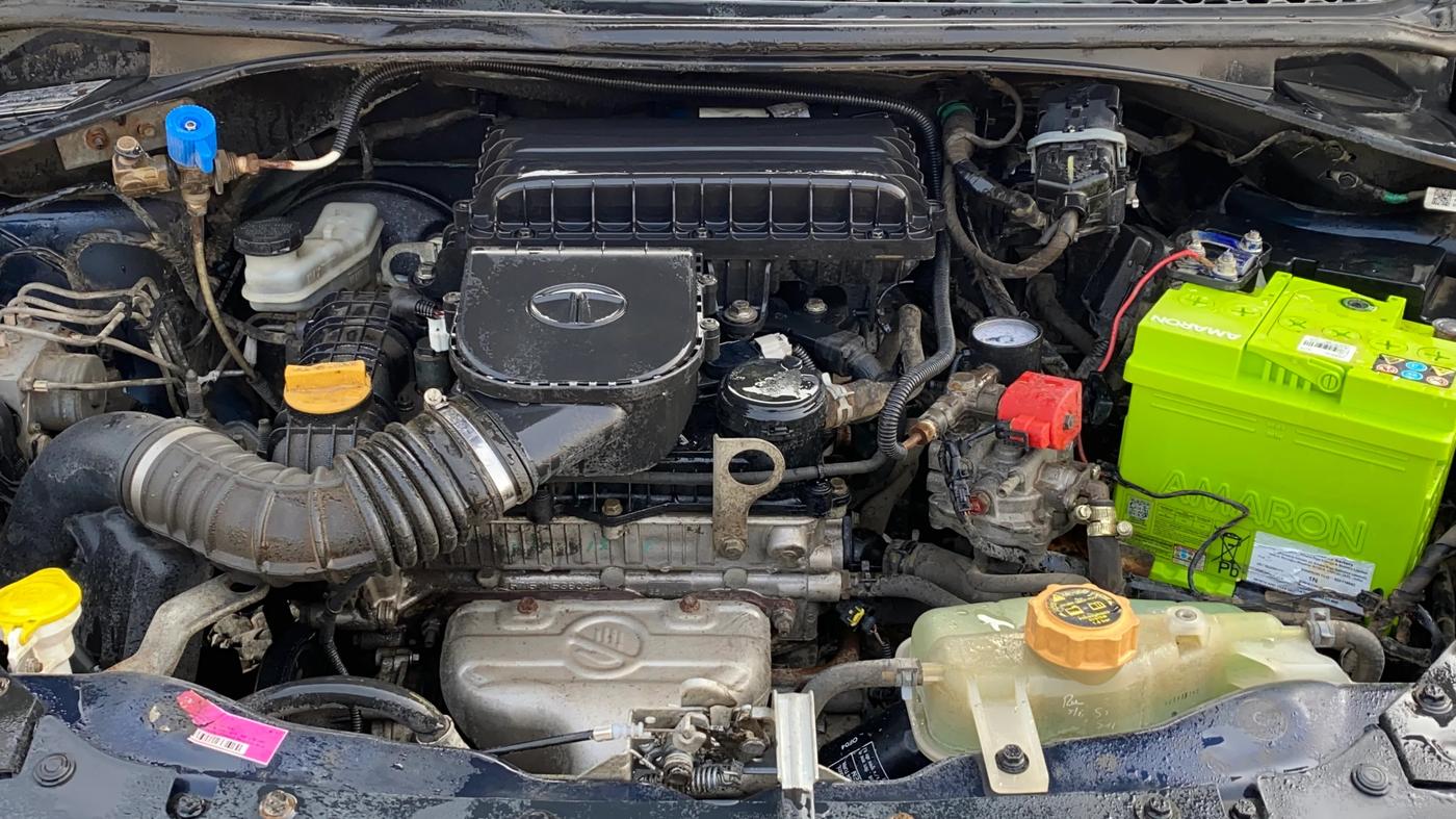 2019 Tata TIGOR XZ PLUS PETROL, CNG, Manual, 1,40,487 km, Engine View