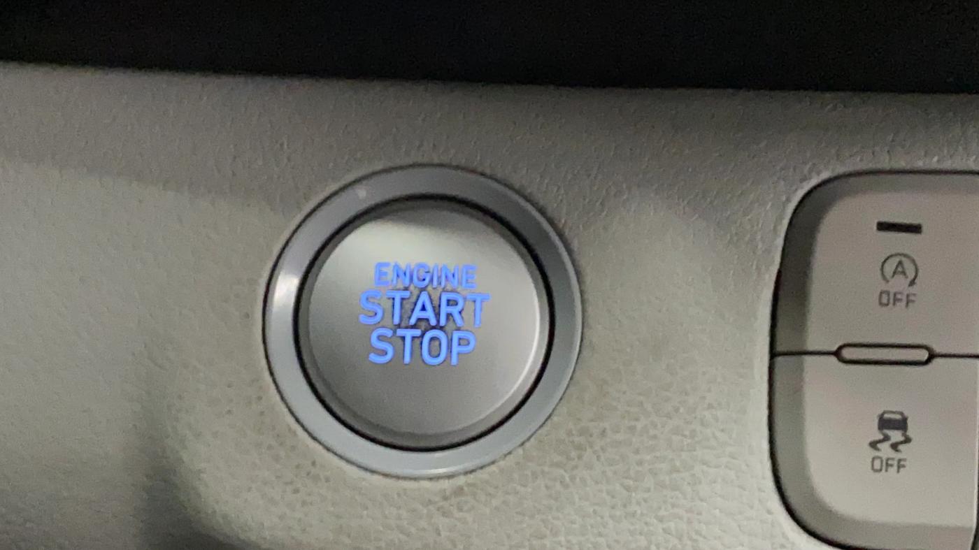 2023 Hyundai VENUE SX 1.2 PETROL, Petrol, Manual, 19,848 km, Keyless Start/ Stop Button