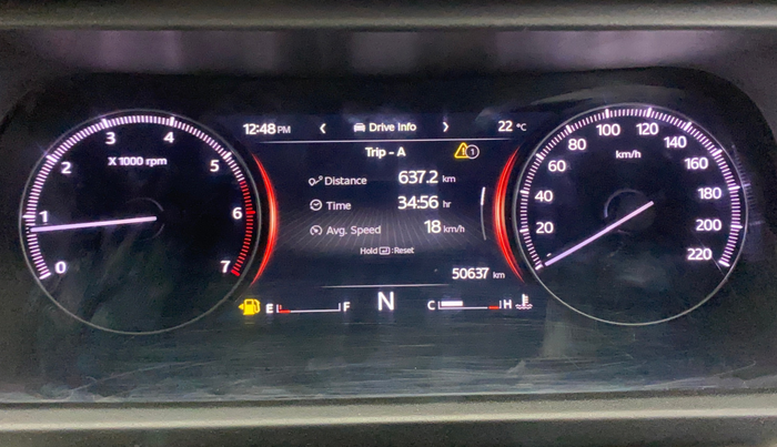 2023 Mahindra XUV700 MX P MT 5 STR, Petrol, Manual, 50,592 km, Odometer Image