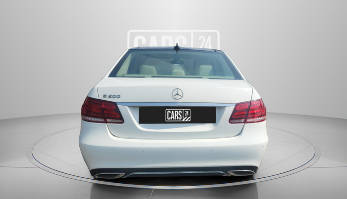 2015 Mercedes Benz E Class E 200 Avantgarde, Petrol, Automatic, 33,511 km, Back/Rear