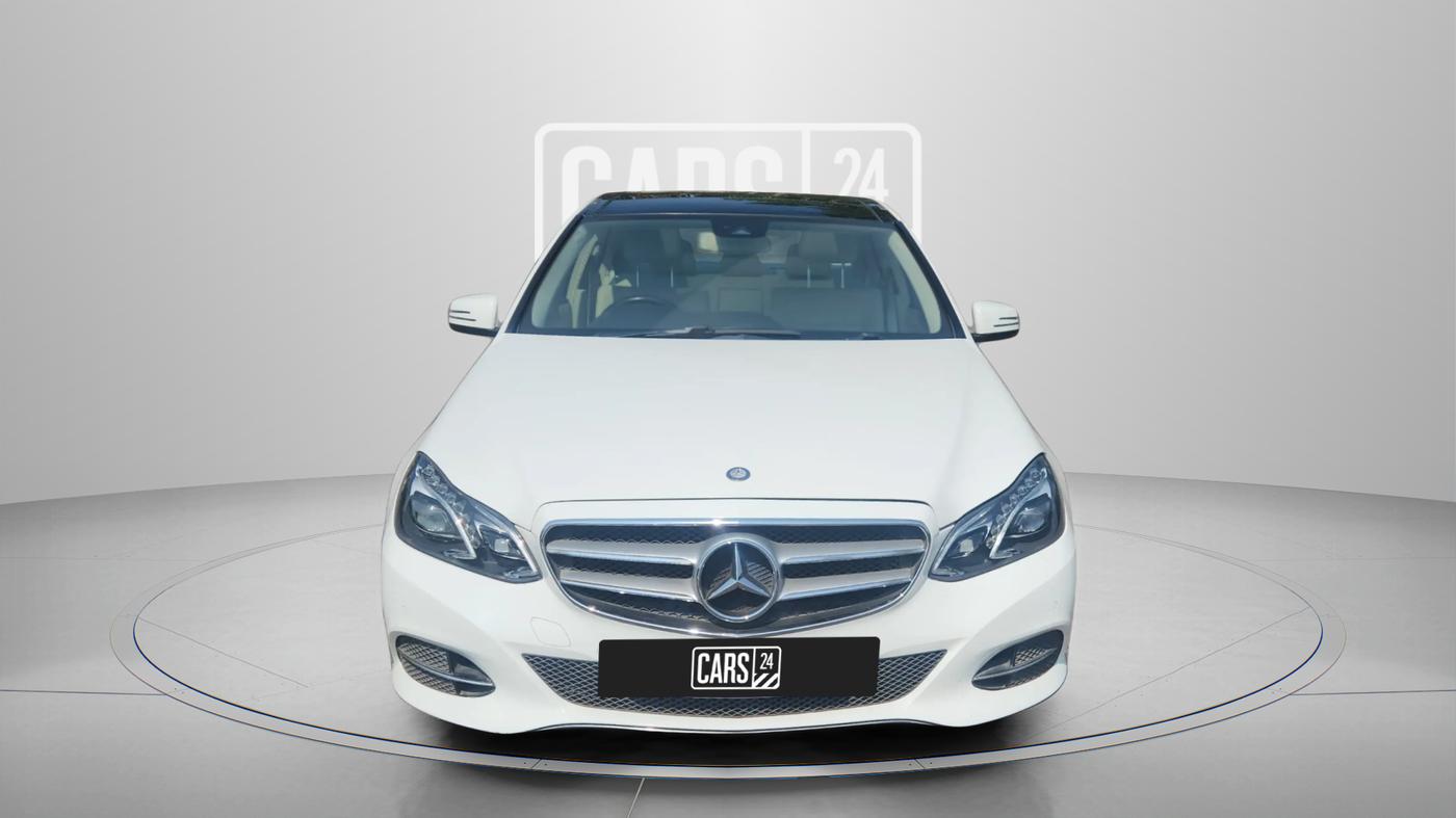 2015 Mercedes Benz E Class E 200 Avantgarde, Petrol, Automatic, 33,511 km, Front