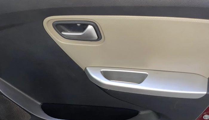 2017 Maruti Alto K10 VXI, Petrol, Manual, 23,543 km, Driver Side Door Panels Control