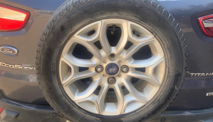 2013 Ford Ecosport TITANIUM 1.5L DIESEL, Diesel, Manual, 1,25,145 km, Spare Tyre