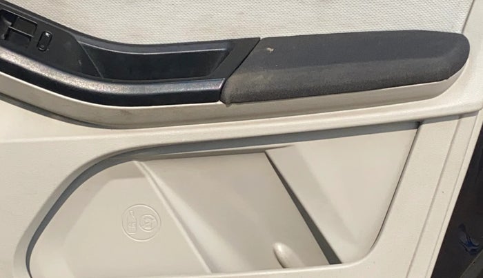 2023 Tata TIGOR XZA PLUS PETROL, Petrol, Automatic, 41,627 km, Driver Side Door Panels Control