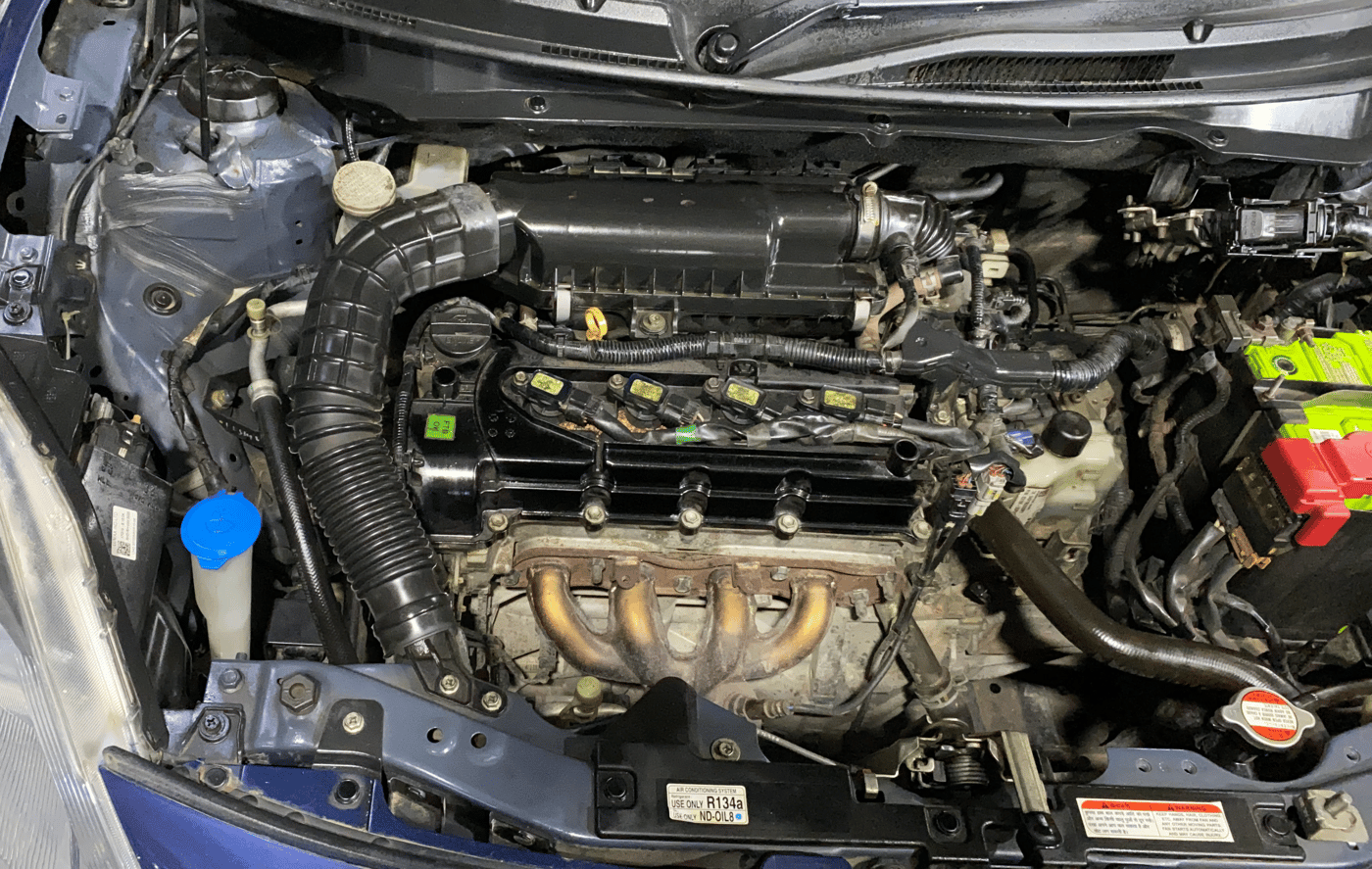 2019 Maruti Dzire VXI AMT, Petrol, Automatic, 25,666 km, Engine View - Right