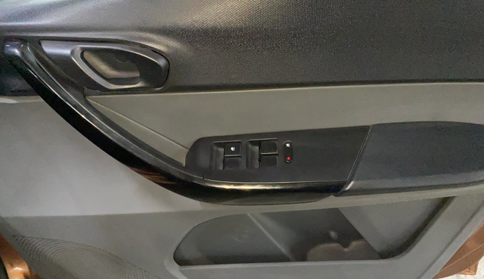 2018 Tata TIGOR XM PETROL, Petrol, Manual, 67,345 km, Driver Side Door Panels Control