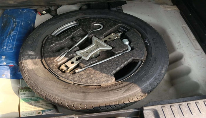 2022 Maruti Vitara Brezza LXI, Petrol, Manual, 78,057 km, Spare Tyre