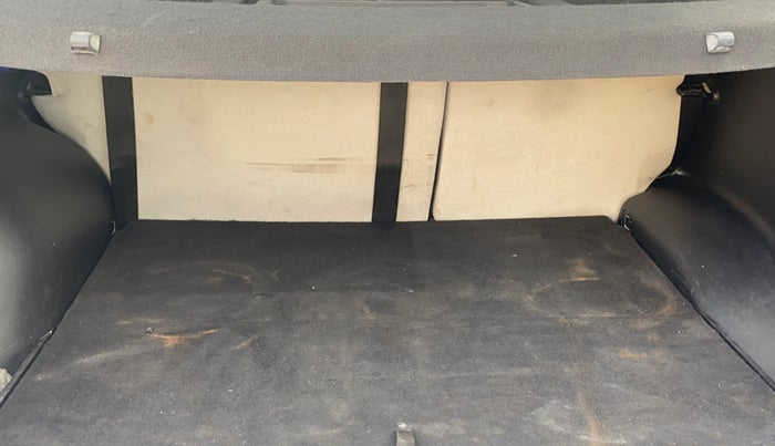 2015 Hyundai Creta SX PLUS AT 1.6 DIESEL, Diesel, Automatic, 60,636 km, Boot Inside