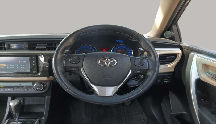 2015 Toyota Corolla Altis G CVT PETROL, Petrol, Automatic, 39,176 km, Steering Wheel Close Up