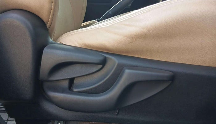 2015 Toyota Corolla Altis G CVT PETROL, Petrol, Automatic, 39,176 km, Driver Side Adjustment Panel