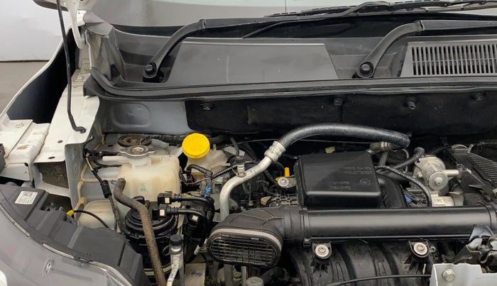 2023 Renault TRIBER RXT, Petrol, Manual, 9,279 km, Engine View - Right