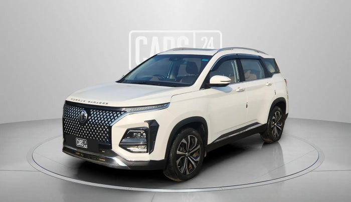 2024 MG HECTOR PLUS SAVVY PRO 1.5 TURBO CVT 7 STR, Petrol, Automatic, 14,063 km, Left Front Diagonal