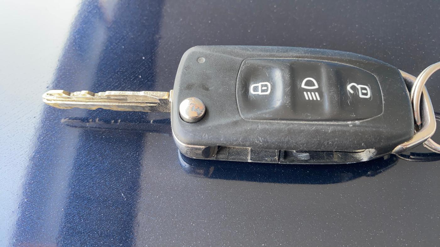 2019 Tata TIGOR XZ PETROL, Petrol, Manual, 60,400 km, Key Close Up