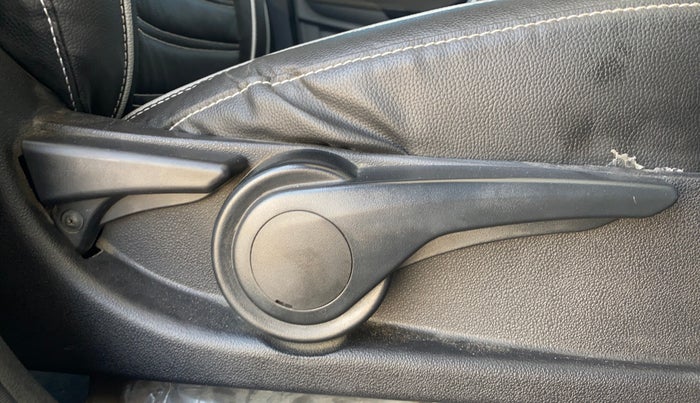 2019 Tata TIGOR XZ PETROL, Petrol, Manual, 60,400 km, Driver Side Adjustment Panel