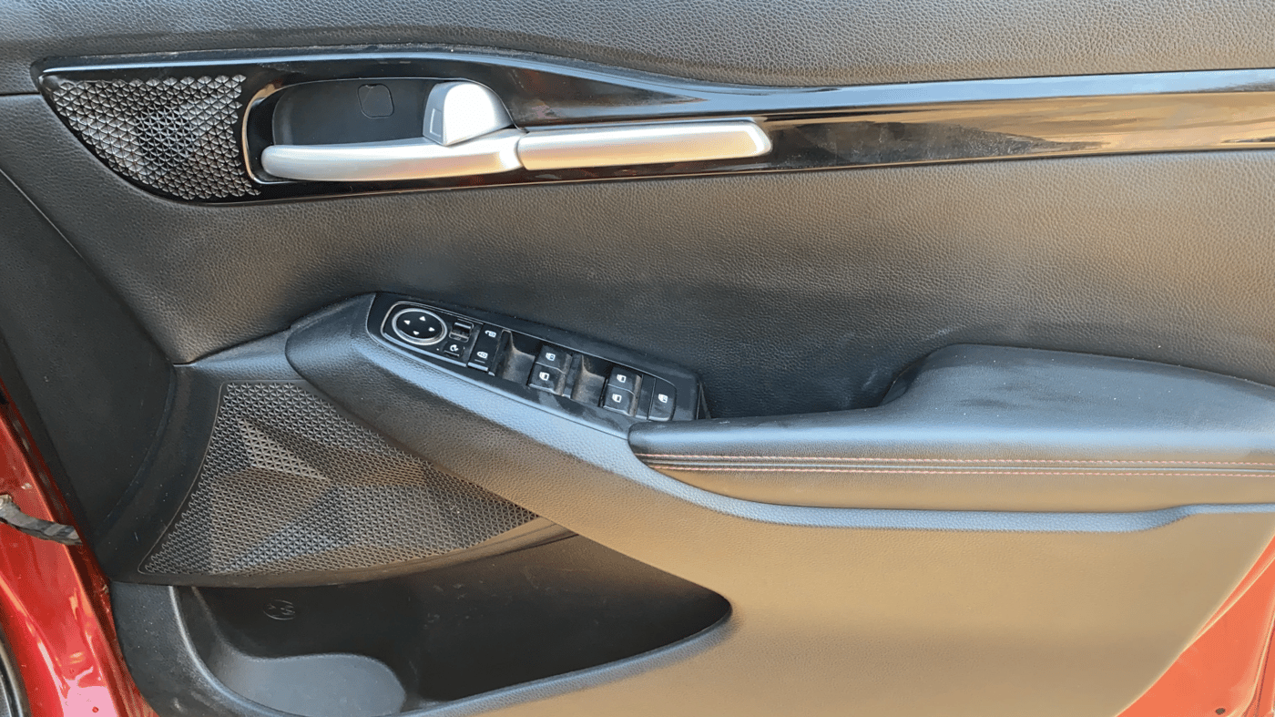 2019 KIA SELTOS GTK 1.4 PETROL, Petrol, Manual, 80,983 km, Driver Side Door Panels Control
