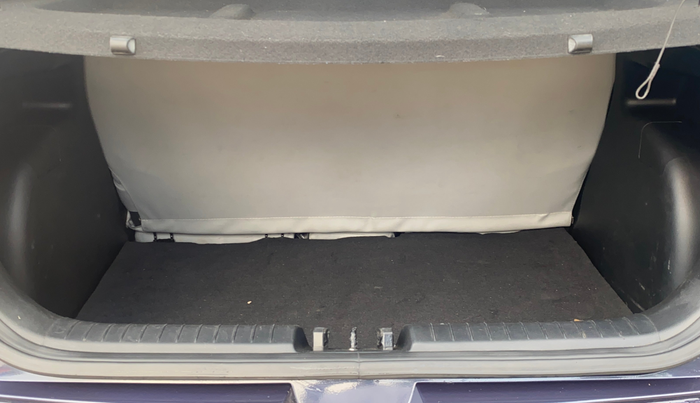 2019 Hyundai VENUE SX PLUS 1.0 TURBO DCT, Petrol, Automatic, 68,486 km, Boot Inside