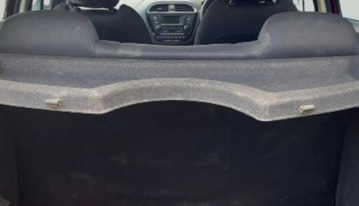 2018 Tata Tiago XZA PETROL, Petrol, Automatic, 1,38,852 km, Boot Inside