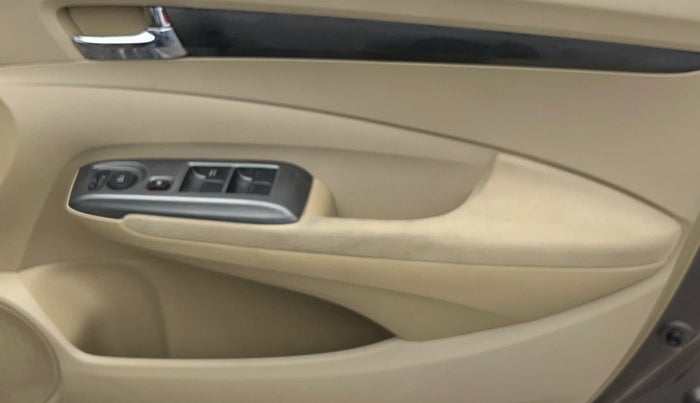 2012 Honda City 1.5L I-VTEC V MT, Petrol, Manual, 89,108 km, Driver Side Door Panels Control