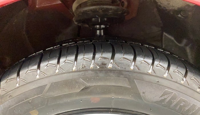 2018 Hyundai Grand i10 SPORTZ AT 1.2 KAPPA VTVT, Petrol, Automatic, 34,031 km, Right Front Tyre Tread