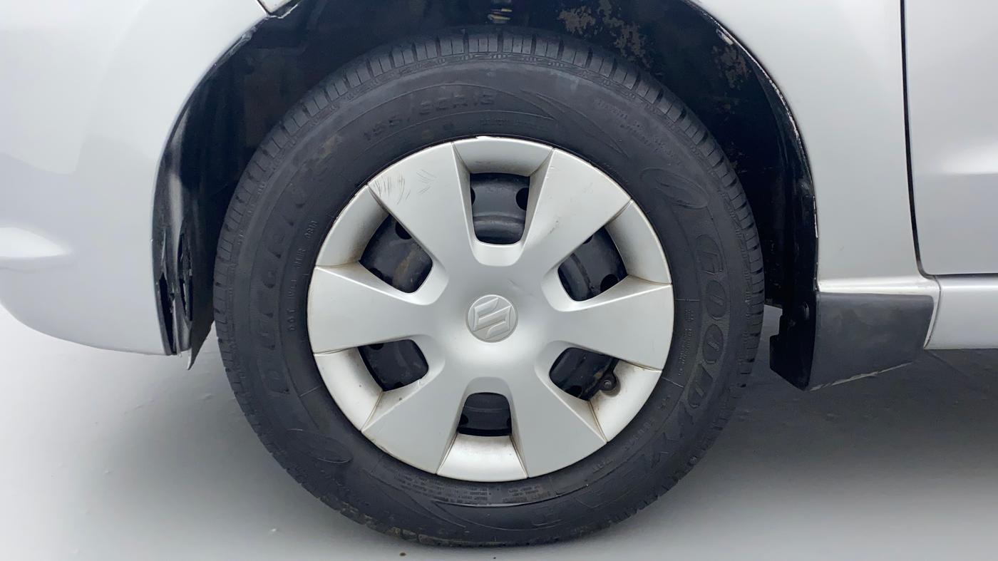 2010 Maruti A Star VXI, Petrol, Manual, 92,665 km, Left Front Wheel